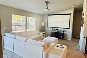 995 Pomona, Corona, CA 92882 - Photo 5