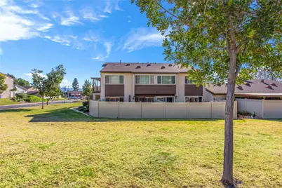 2056 Teak Court, San Bernardino, CA 92404 - Photo 19