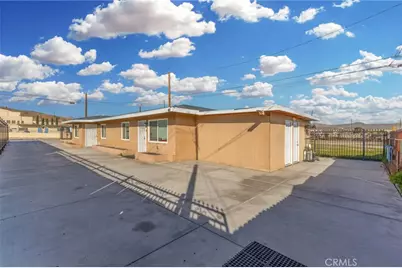 409 N 3rd Avenue, Barstow, CA 92311 - Photo 3