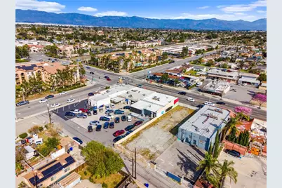 8830 Sierra, Fontana, CA 92335 - Photo 9