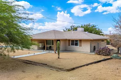 57716 Juarez, Yucca Valley, CA 92284 - Photo 3