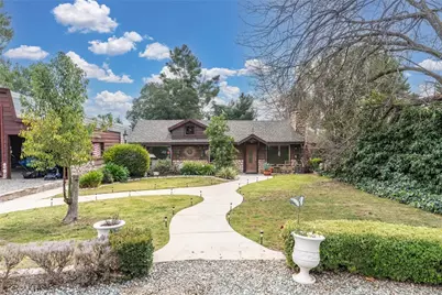 39441 Tokay, Cherry Valley, CA 92223 - Photo 5