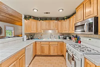 39441 Tokay, Cherry Valley, CA 92223 - Photo 19