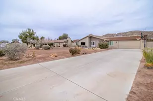 20376 Tonawanda, Apple Valley, CA 92307 - Photo 1