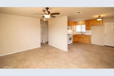 20376 Tonawanda, Apple Valley, CA 92307 - Photo 51