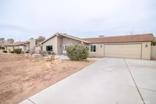 20376 Tonawanda, Apple Valley, CA 92307 - Photo 7