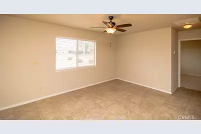 20376 Tonawanda, Apple Valley, CA 92307 - Photo 53