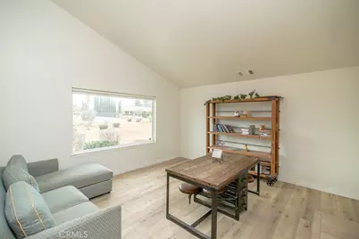 20376 Tonawanda, Apple Valley, CA 92307 - Photo 9