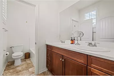 24157 Via Perla, Valencia, CA 91354 - Photo 31