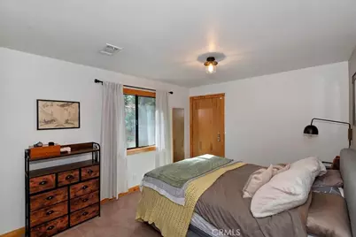 804 Sierra Vista, Twin Peaks, CA 92391 - Photo 23