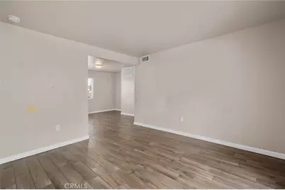 2536 White Oak Place #5, Escondido, CA 92027 - Photo 5