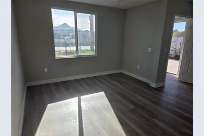 577 W La Cadena Drive, Riverside, CA 92501 - Photo 5