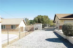7407 Kenyon, Hesperia, CA 92345 - Photo 3