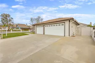 1002 Oregon Trail, Banning, CA 92220 - Photo 3