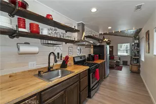 44634 Barton, Sugarloaf, CA 92386 - Photo 13