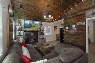 44634 Barton, Sugarloaf, CA 92386 - Photo 25