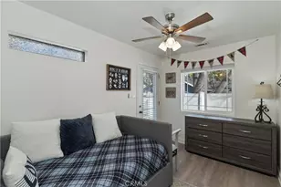 44634 Barton, Sugarloaf, CA 92386 - Photo 21