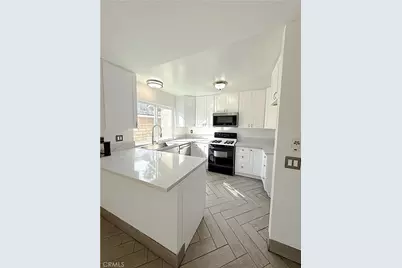 7425 Palo Verde, Fontana, CA 92336 - Photo 7