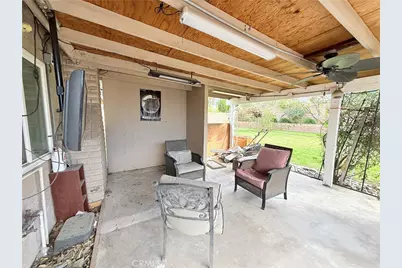 7425 Palo Verde, Fontana, CA 92336 - Photo 21