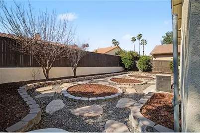 733 Daybreak, Banning, CA 92220 - Photo 17