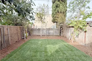 1485 W 154th St, Compton, CA 90220 - Photo 17