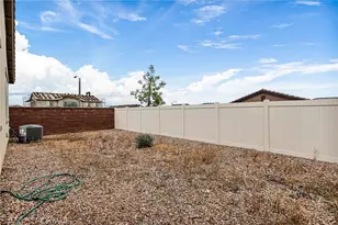 7908 Santorini, Highland, CA 92346 - Photo 25