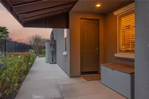 32527 Falling Leaf Ct, Wildomar, CA 92595 - Photo 13