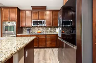 32527 Falling Leaf Ct, Wildomar, CA 92595 - Photo 25