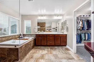 32527 Falling Leaf Ct, Wildomar, CA 92595 - Photo 45