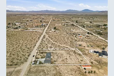 9067 Santa Fe Trail, Lucerne Valley, CA 92356 - Photo 29