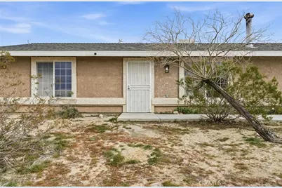 9067 Santa Fe Trail, Lucerne Valley, CA 92356 - Photo 27