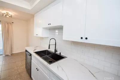 811 Pillar Point Way, Oceanside, CA 92058 - Photo 5