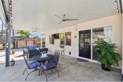 2527 Waterfall Ln, Corona, CA 92882 - Photo 39
