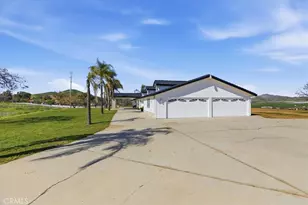 30100 Maxine, Menifee, CA 92584 - Photo 9