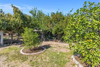 193 N Maple Avenue, Fontana, CA 92335 - Photo 23