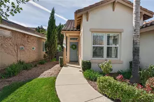 24247 Songsparrow Ln, Corona, CA 92883 - Photo 3