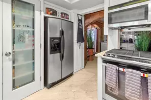 300 N Rampart St, Orange, CA 92868 - Photo 17