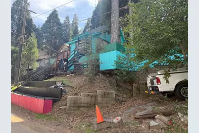 744 Woodland, Crestline, CA 92325 - Photo 3