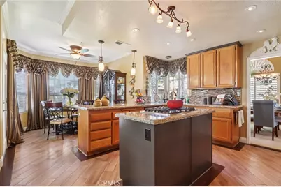 14212 Larkin Court, Fontana, CA 92336 - Photo 9