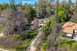 30628 Kristin Ct, Redlands, CA 92373 - Photo 3