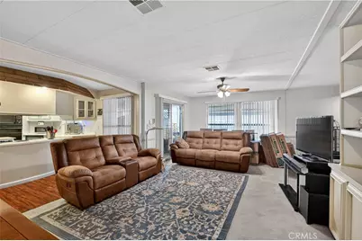 24515 California #42, Hemet, CA 92545 - Photo 15