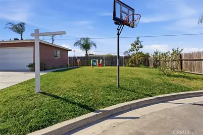2426 Marty, Santa Ana, CA 92706 - Photo 7