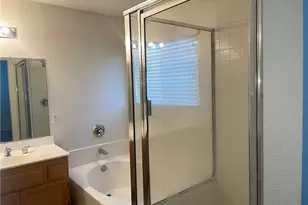 13533 Princeton Dr, Victorville, CA 92392 - Photo 9