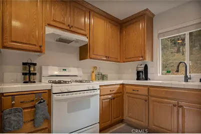 1419 Calgary, Lake Arrowhead, CA 92352 - Photo 9