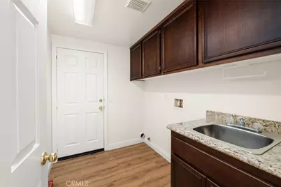 1067 Gold Finch, Beaumont, CA 92223 - Photo 11