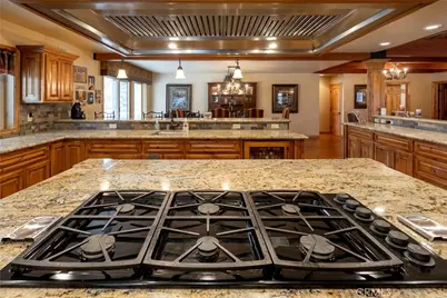 42028 Sky View, Big Bear Lake, CA 92315 - Photo 7