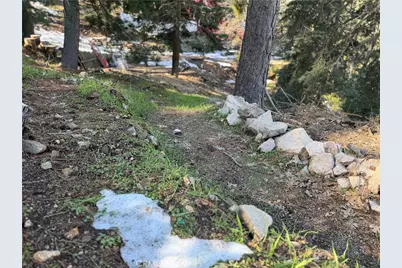 24989 Highland, Crestline, CA 92325 - Photo 11