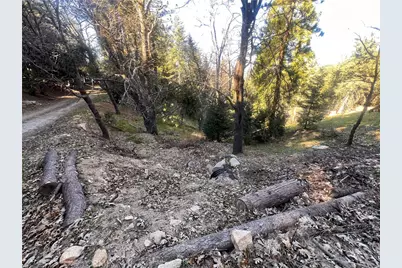 24989 Highland, Crestline, CA 92325 - Photo 5