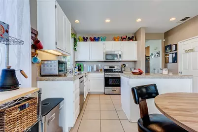 27727 Hollyoak, Menifee, CA 92585 - Photo 19