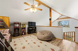33435 Falling Leaf Dr, Green Valley Lake, CA 92341 - Photo 31
